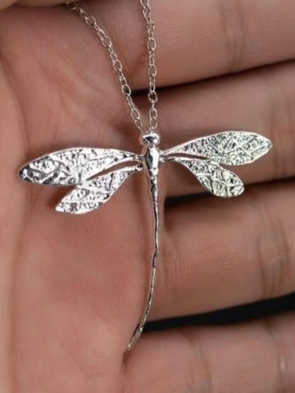 Exquisite Silver Dragonfly Necklace